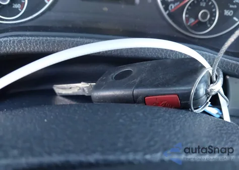 2014 Volkswagen Passat 1.8T S from USA, damaged, VIN 1VWAS7A35EC072685